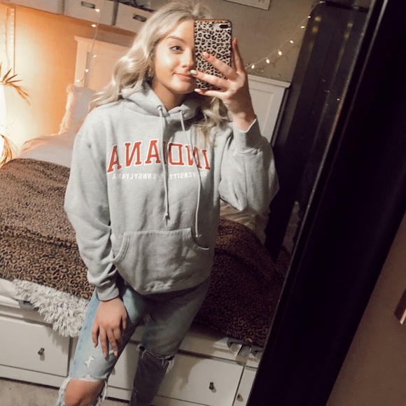Jansport Tops - INDIANA UNIVERSITY OF PA hoodie M